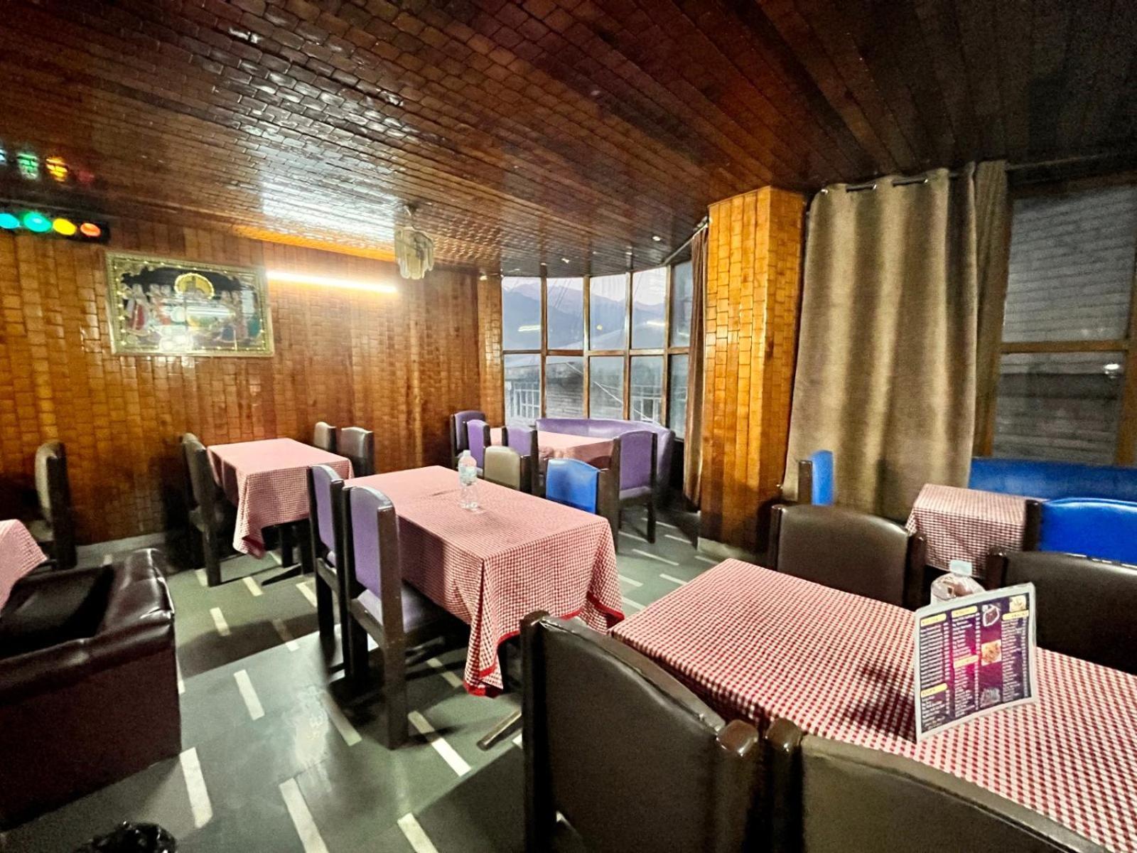Hotel Hadimba Palace - Free Pickup From Volvo Bus Stand Manali  Exterior photo