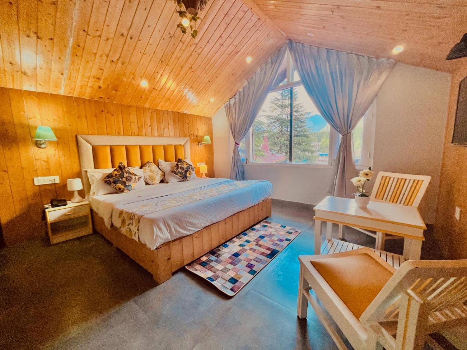 Hotel Hadimba Palace - Free Pickup From Volvo Bus Stand Manali  Exterior photo